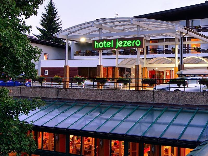 Jezero Hotel 3*